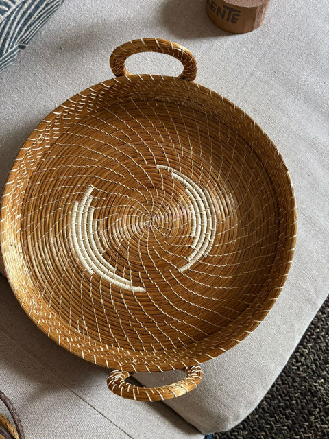 Round Golden Grass Tray