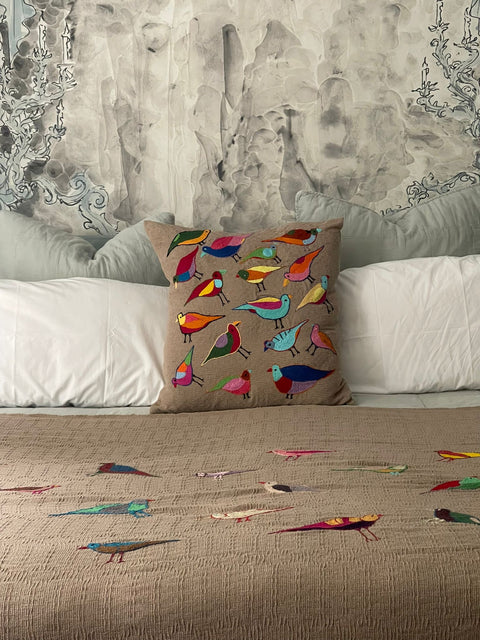 “Birds” in Beige Bed Throw 220x150cm